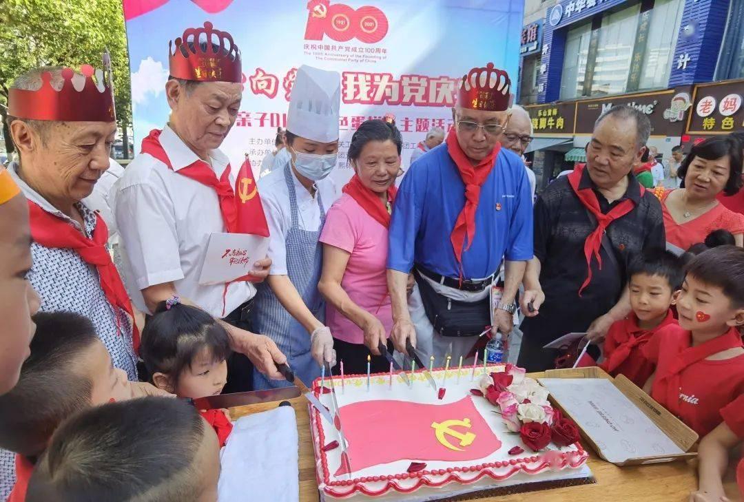 动画建模软件，刚开始学三维设计需要哪个软件？